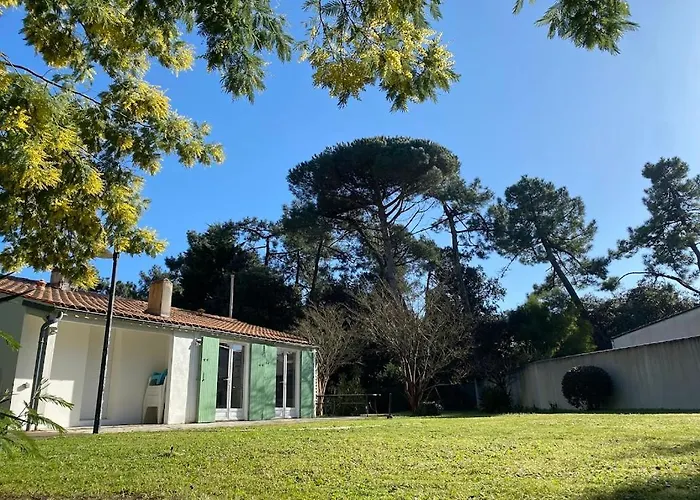 Jolie Ensoleillée * Sainte-Marie-de-Ré